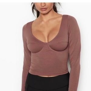 Victoria’s Secret top